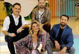 Raluca olaru a avut o zi de naştere de neuitat. Raluca Olaru Iubit Mircea Radu Despre Sotia Lui Nici Prin Gand Nu Imi Trecea Sa Ma Casatoresc Ioana Raluca Olaru 3 Mart 1989 Dogumlu Romanya Dan Profesyonel Bir Tenis Oyuncusu Teamwork Movie