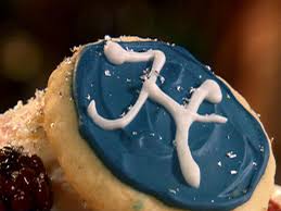 Right and i decided we would brush up some of our french cooking skills and learn a few things from the divine mrs. Paula Deen Sugar Cookies With Cream Cheese