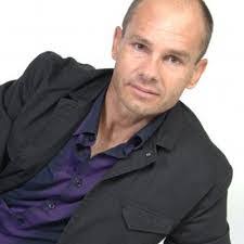 Wouter Blom's Instagram, Twitter & Facebook