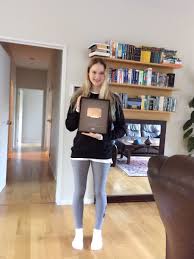 She posted a video of her devouring the fast food favourite during an attempt in auckland, new zealand. Nela Zisser On Twitter Woooo It S Finally Happened Youtube 100000subscribers