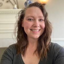 Jennifer Steck's Instagram, Twitter & Facebook