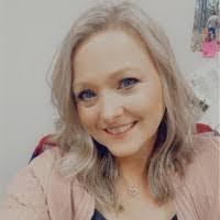 Debra Setliff's Instagram, Twitter & Facebook