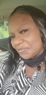 Laura Eddington's Instagram, Twitter & Facebook