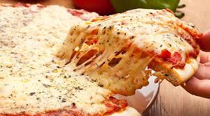 Il forno a legna ne esalta la cottura e la sapiente scelta dei prodotti di prima. Don Pepino Pizza Sauce