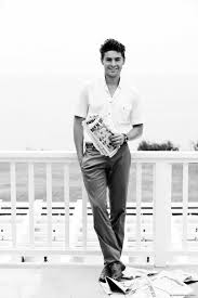 Pin By Ashley Reilly On Moving Pictures Zac Efron Zac Beautiful People