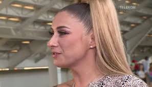 „alexa este sufletul meu, iar laur știe! Video Anamaria Prodan SurprinsÄƒ Chiar Inainte SÄƒ L PÄƒlmuiascÄƒ Pe Dan Alexa Ce A Declarat Inainte SÄƒ Dea Ochii Cu Antrenorul Astrei