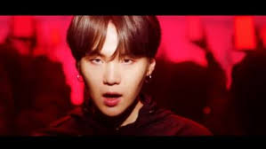 Fakta suga bts yang selanjutnya adalah kecintaannya terhadap musik. Biodata Profil Dan Fakta Lengkap Suga Bts Kepoper