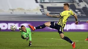 Dev derbi öncesi iki takımın ofsayt istatistiklerini inceledik, ortaya ilgi çekici bir tablo çıktı! Derbiye Damga Vuran Pozisyon Ofsayt Cizgileri Nasil Ciziliyor Ntv