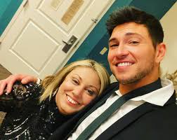 𝗧𝗲𝗮𝗺 𝗥𝗼𝗯 𝗪𝗶𝗹𝘀𝗼𝗻: Amanda Ramirez (@teamrobwilson) • Instagram  photos and videos