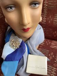 1960s Floral Brooch by Sarah Coventry Peta-Lure