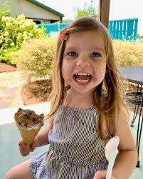 Beth Jamieson (@wellreadbeth) • Instagram photos and videos