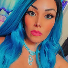 Amazon.com: Rhinestone Pink Heart Necklace for Women Hot Pink Choker  Necklace Chunky Heart Necklace Crystal Heart Choker Necklace Prom Necklaces  Heart Tennis Necklace for Women Birthday Party Wedding Jewelry Accessories  (Hollow Heart):