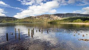 You can catch the train from edinburgh or glasgow queen street to inverness which takes approximately 3.5 hours. Loch Ness Schottisches Hochland Tickets Eintrittskarten