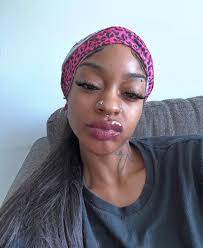 Big Plump Lips Ebony