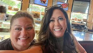 Carrie Maples's Instagram, Twitter & Facebook