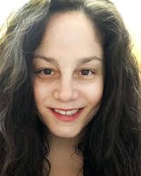 Danielle Pepe's Instagram, Twitter & Facebook