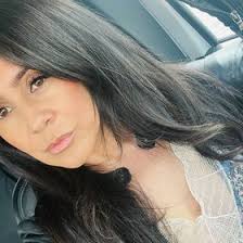 Danielle Barragan's Instagram, Twitter & Facebook