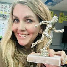 We're excited to welcome our community for the Turkey Trot this afternoon!  Lace up your shoes and join us for this decades-long tradition of fresh  air, friendly competition, and fall fun. Online