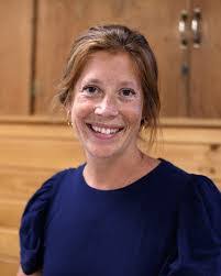 Bethany Beebe's Instagram, Twitter & Facebook