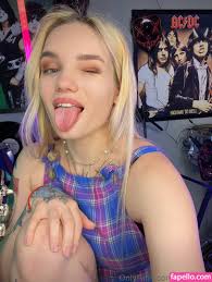 Lily Lommi  lily.lommi Nude Leaked OnlyFans Photo 11 - Fapello