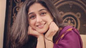 Nadia Jamil's traumatic experience with British Airways leaves her in tears 