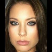 Paula Herzer's Instagram, Twitter & Facebook