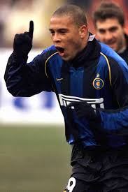Cristiano ronaldo ha solo un piccolo dolore. Ex Colega De Ronaldo Fenomeno Relembra Epoca Na Inter Ele Nunca Quis Subir Na Balanca Esporte Extra Online