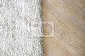 Laminat kann auf unterschiedlichen untergründen verlegt werden, was praktisch sein kann, wenn ein schon vorhandener bodenbelag nach möglichkeit an ort und stelle verbleiben soll. Laminatboden Helle Holzstruktur Beige Weichen Teppich Warmes Wandposter Poster Appartment Schone Laminat Myloview De