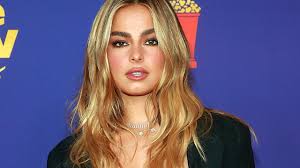 The actress also opened up about how she is dealing with all the newfound. Mtv Movie Tv Awards 2021 Best Red Carpet Photos