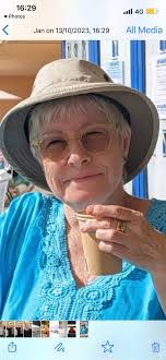 Abigail Winfield's Instagram, Twitter & Facebook