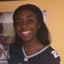 Eboni Brown (@EbsBrown)