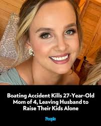 🔗: bit.ly/3FHYSiD A young father is grieving after his wife died and their  4-year-old son was injured after a boating accident in a Florida waterway.  📷️: Brittney Sherman/Facebook