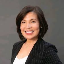 Kendra Presley's Instagram, Twitter & Facebook