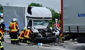 Bei wales enttäuscht der große. Kurz Vor Danemark Fahrer Bei Unfall Auf A7 Lebensgefahrlich Verletzt