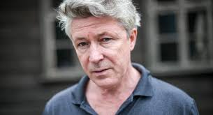 Gwiazdor "Gry o tron", Aidan Gillen: codziennie o poranku spaceruję po  Warszawie