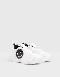bershka bershka x smiley bershka bershkastyle smiley bershkaxsmiley smile pink newin new collab collaboration gra shoes air jordans women sneakers