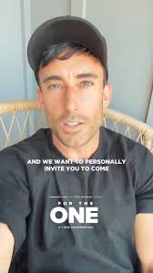 Phil Wickham and Brandon Lake present: FOR THE ONE (Exclusive group)