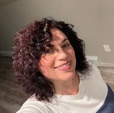 Michelle Gladstone's Instagram, Twitter & Facebook