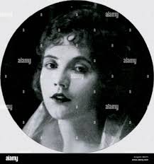 Lois hi-res stock photography and images