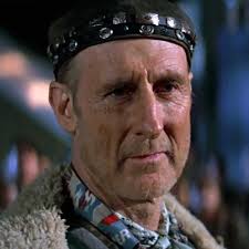 🪚+↪️-n (@bohemboy)