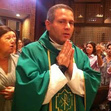 Um Anjo de Deus em nosso caminho, Padre Alexandre Paciolli.