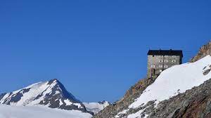 Kennen sie haus am gletscher? Die Hochste Schutzhutte Des Dav Von Vent Uber Das Hochjoch Hospiz Zum Brandenburger Haus Berge Br De