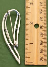 Vintage Minimalist Silver Tone Brooch by Sarah Cov K1