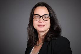 Janis French's Instagram, Twitter & Facebook