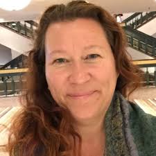 Stream Kendra West music