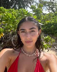 🍓 (I've been kinda sick all week🥲 I'm ready to feel better and really  start the summer pleaseeee)