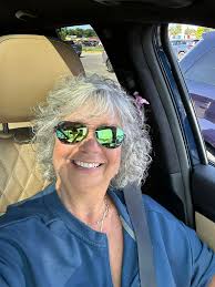 Hairstyles with layers and curls for women over 50