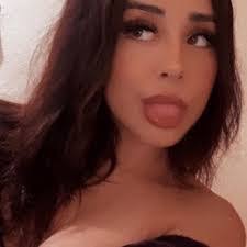 Sadie Bean's Instagram, Twitter & Facebook