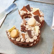 Un number cake est un gâteau assez fragile, c'est pourquoi il vaut mieux faire votre montage par exemple, si vous avez 300g de ganache au chocolat noir (avec 150g de chocolat noir et 150g de. Chiffre 3 Number Cake Chocolat Auchan Traiteur
