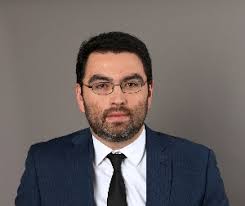 Profesor Erwin Hansen presentó paper en importante conferencia en Londres